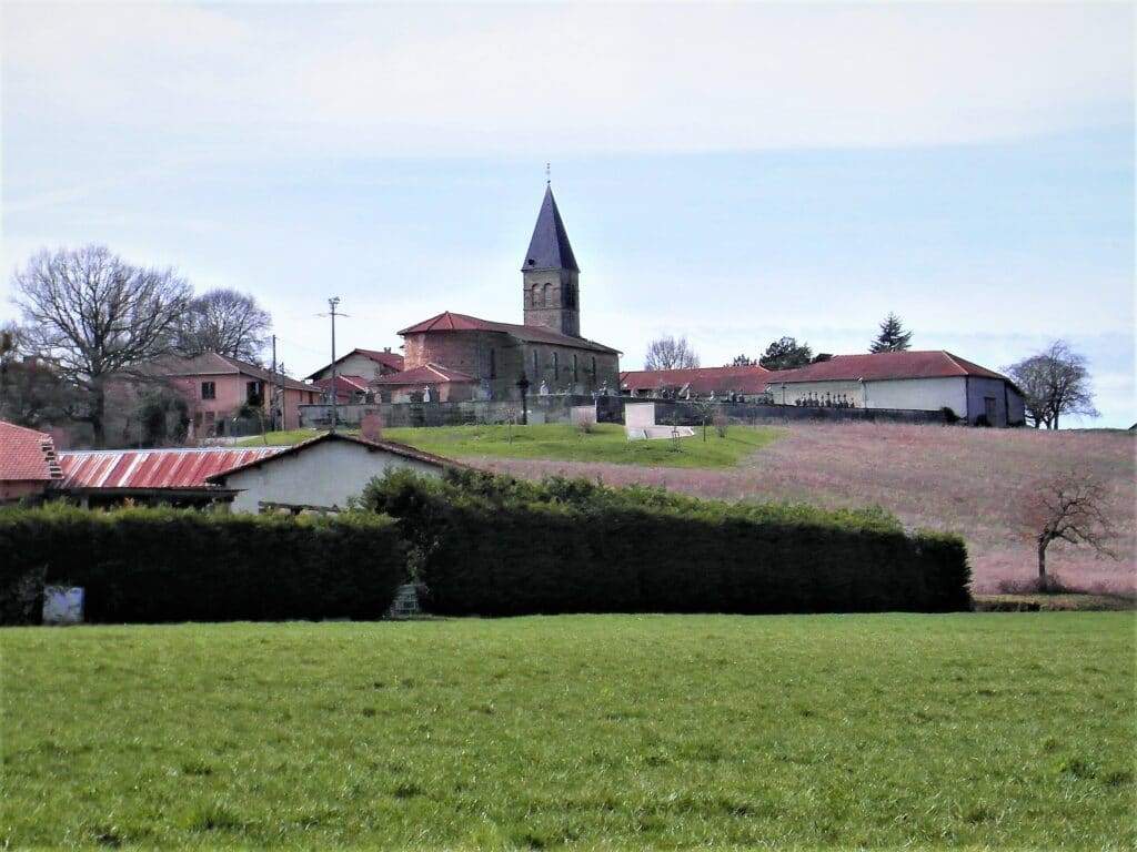 eglise de villeneuve de marc isere