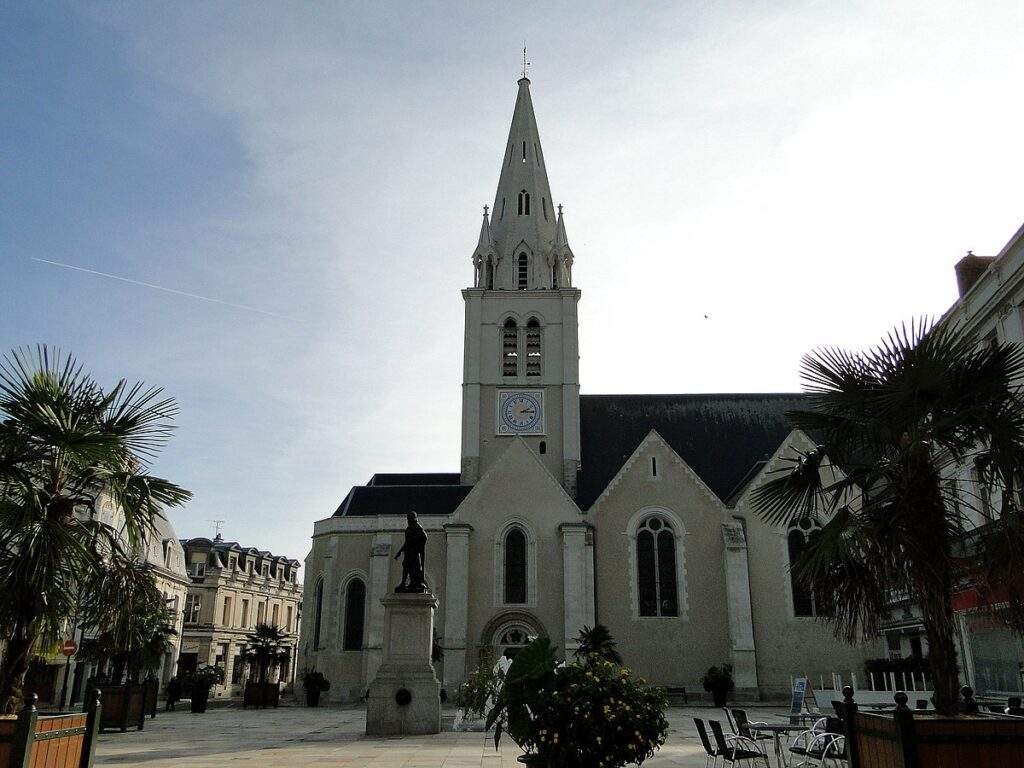 eglise eglise saint thomas de la fleche la fleche