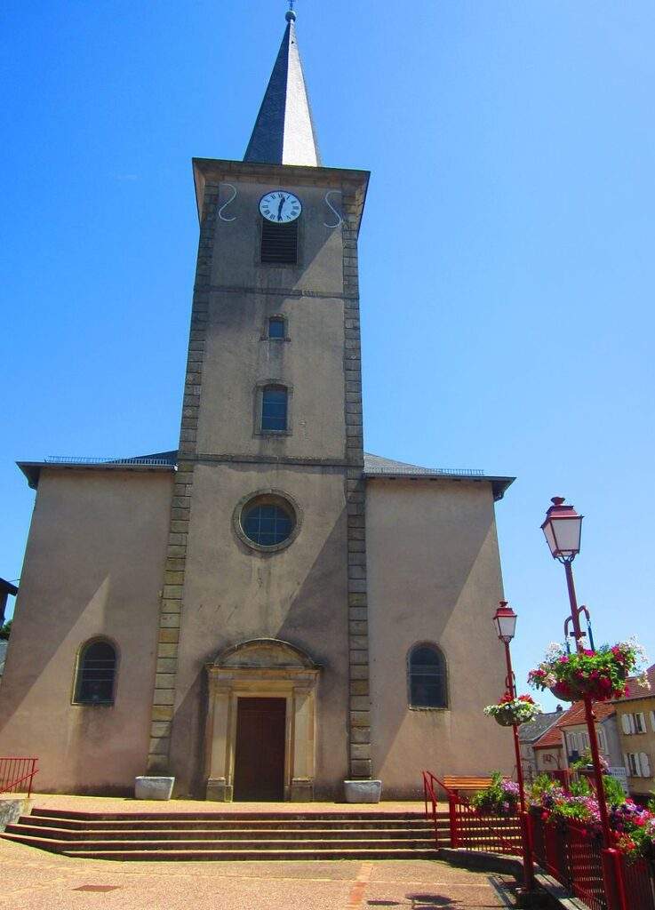 eglise exaltation de la sainte croix lorquin