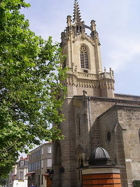 eglise feurs chapelle maison paroissiale loire