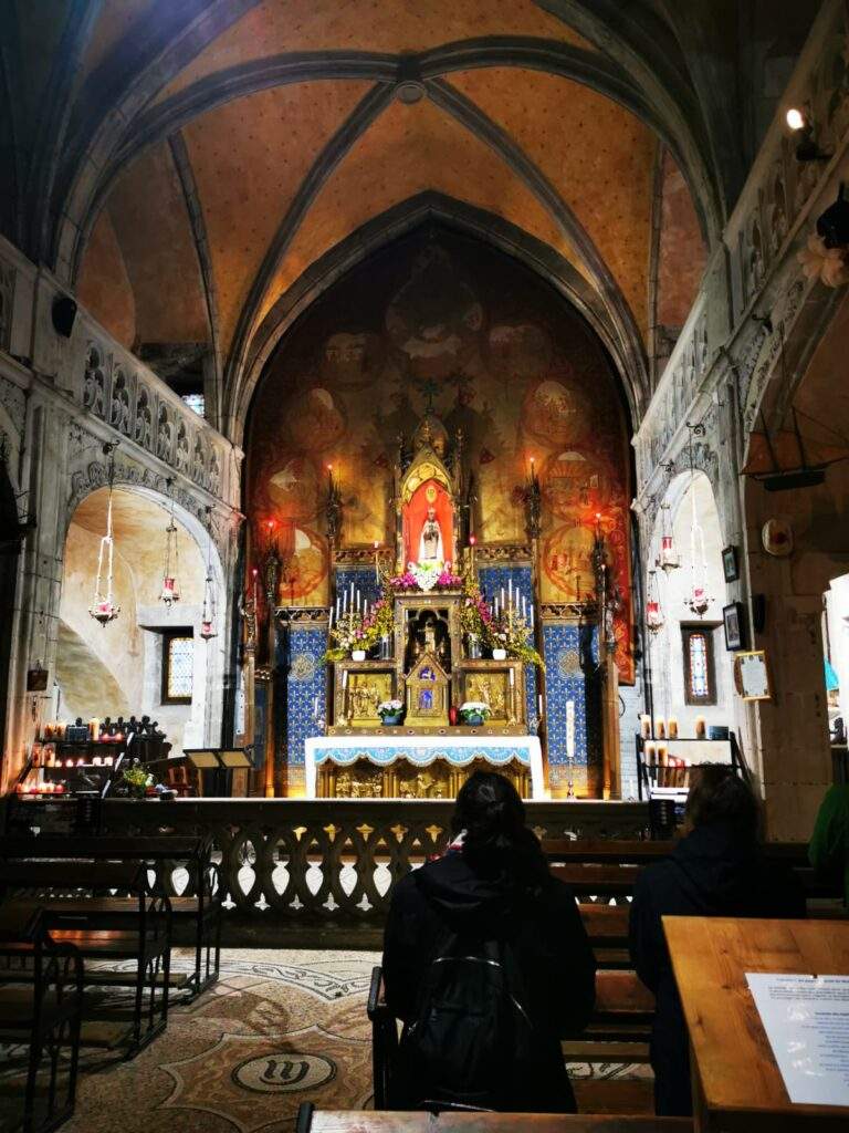 eglise foyer notre dame les marches