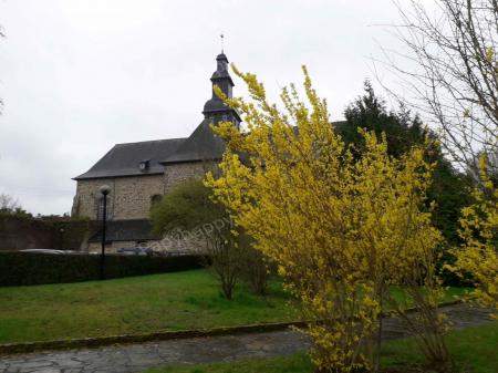 eglise maison de retraite residence de loree du bois le tronchet