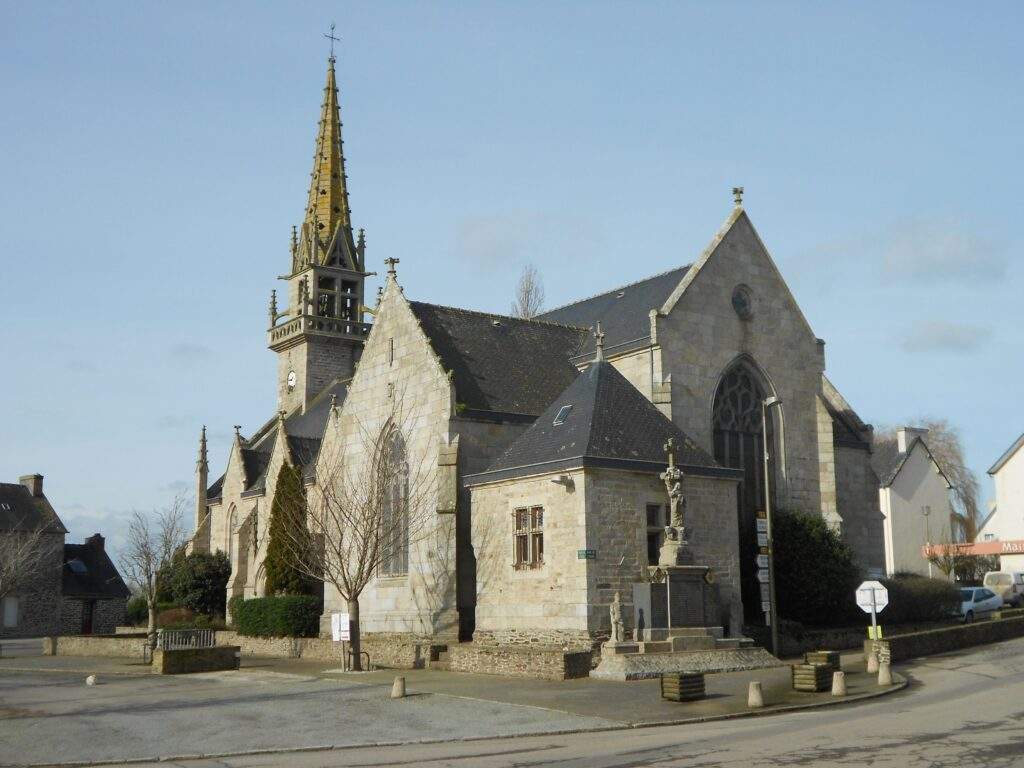 eglise maison de retraite trebrivan