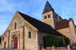 Église Maison Paroissiale (Ligny-le-Châtel)