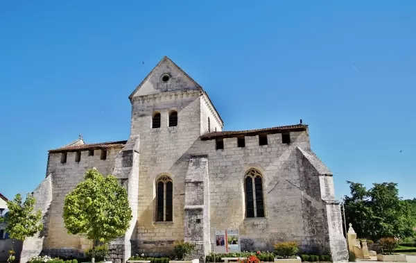 eglise mareuil notre dame dordogne
