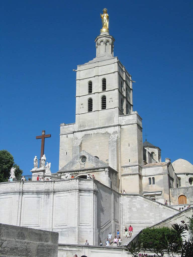 eglise metropole notre dame des doms avignon