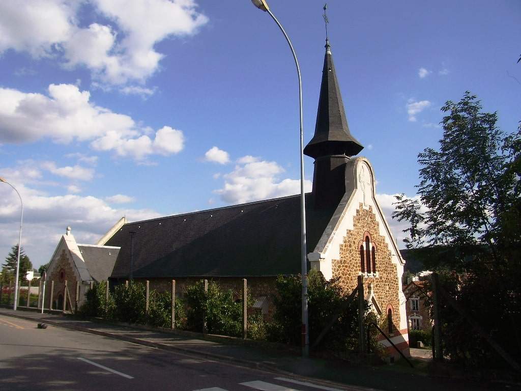 eglise nativite de la tres sainte vierge lozere palaiseau
