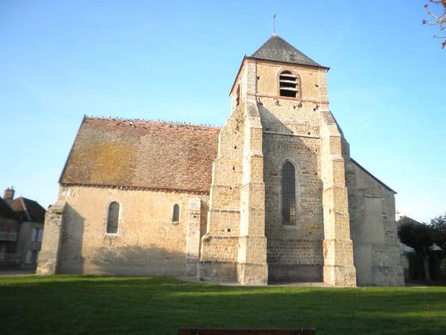 eglise nativite de la vierge marie villeneuve larcheveque