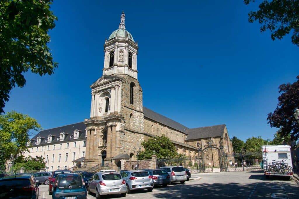 eglise notre dame en saint melaine rennes