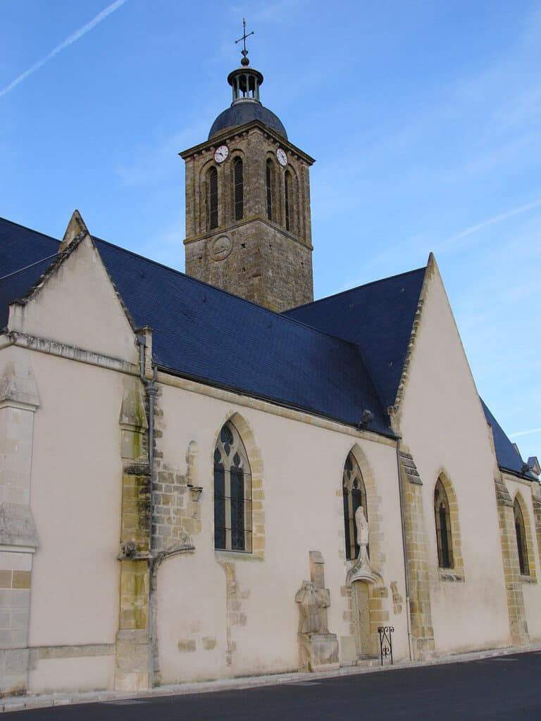 eglise notre dame vouvray