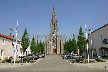 eglise paroissiale les sorineres les sorinieres