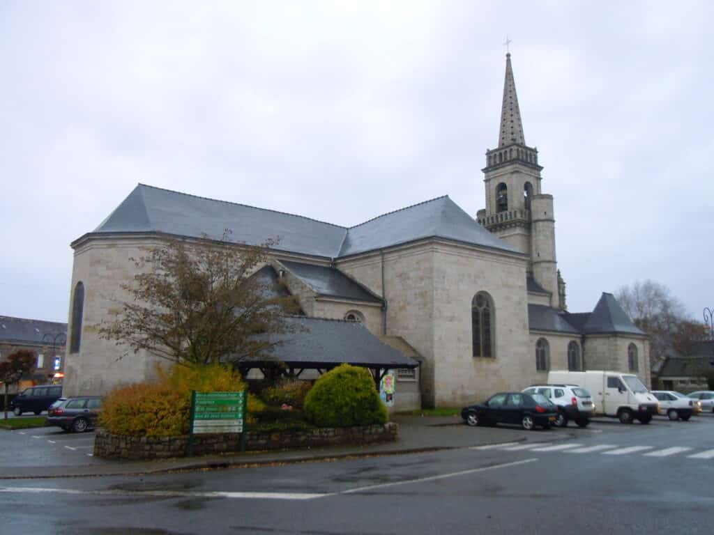 eglise querrien finistere