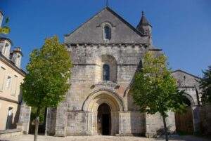 eglise saint aignan chalais charente