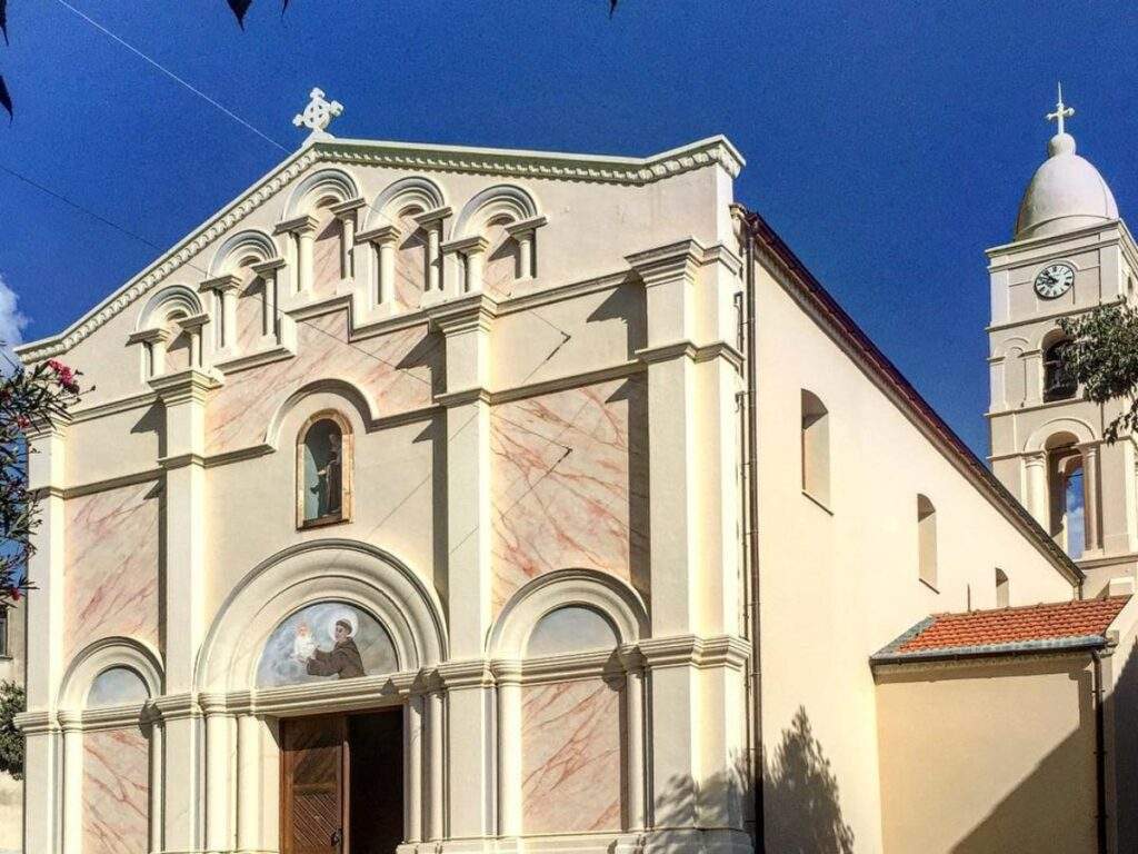 eglise saint antoine de padoue afa corse du sud