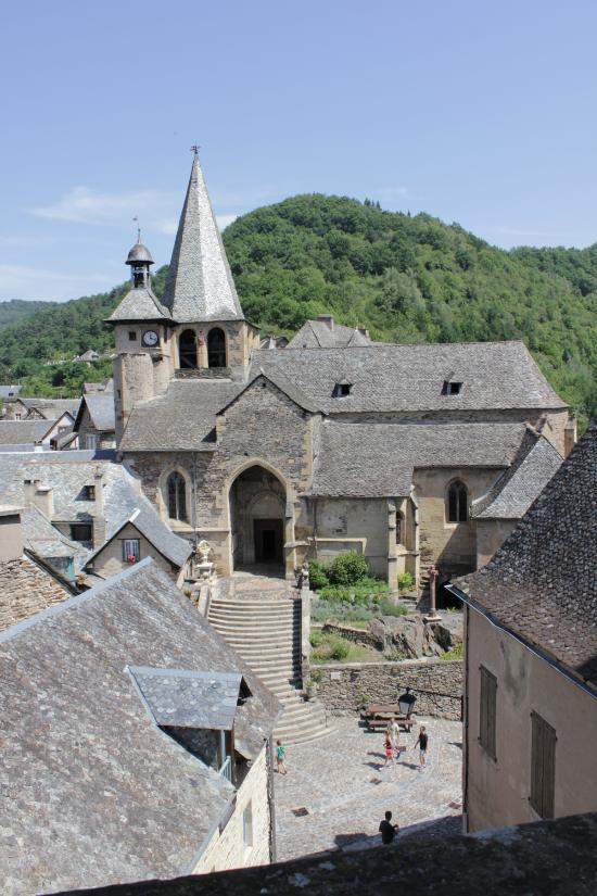 eglise saint fleuret estaing aveyron