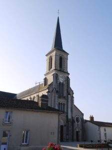 eglise saint hilaire yzernay