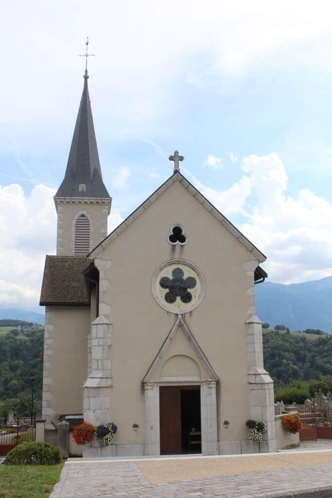 eglise saint jean baptiste charvonnex