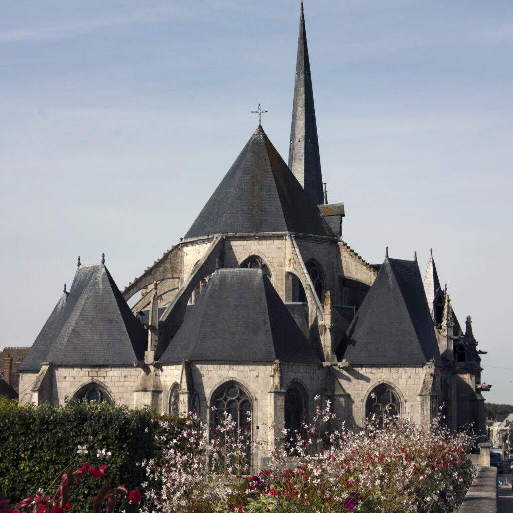 eglise saint jean baptiste nemours