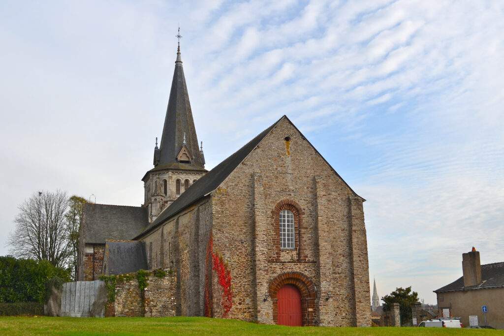 eglise saint jean de bere chateaubriant