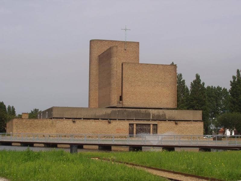 eglise saint joseph grande synthe