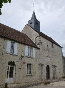 eglise saint leger vulaines les provins