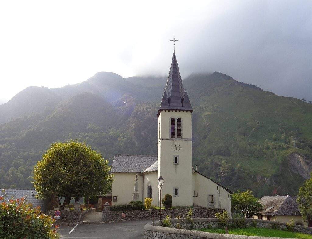 eglise saint martin louvie soubiron