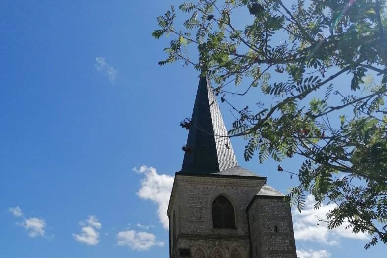 eglise saint ouen touffreville la cable
