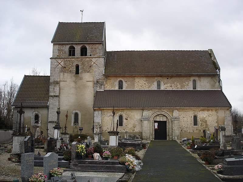eglise saint pierre a renneville villeneuve renneville chevigny