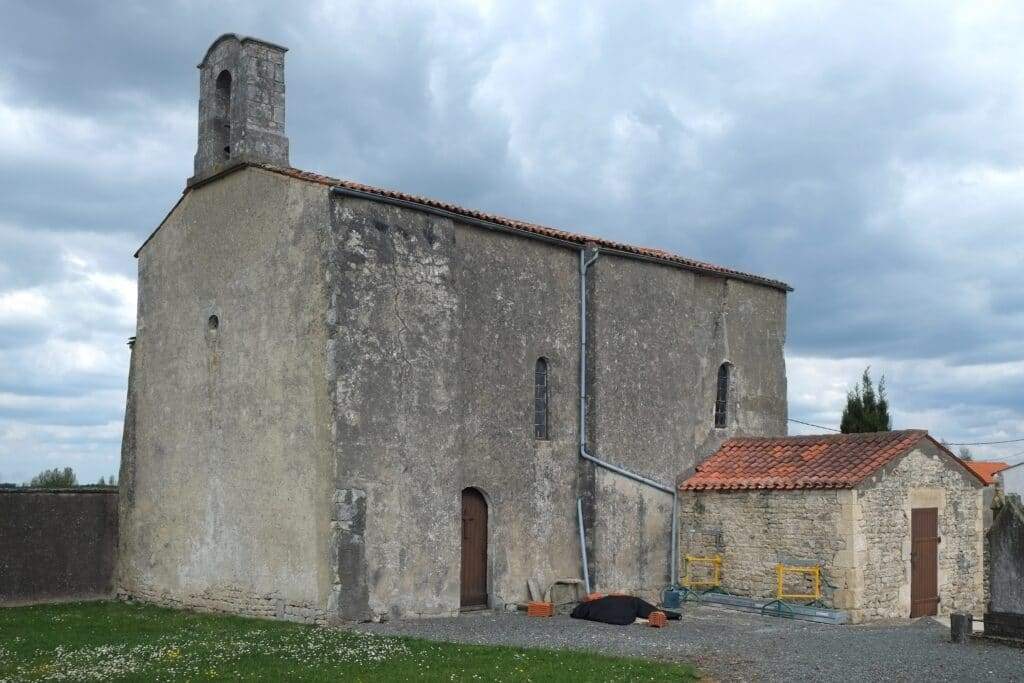 eglise saint pierre anais