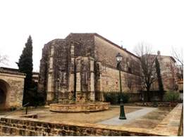 eglise saint pierre aux liens laverune