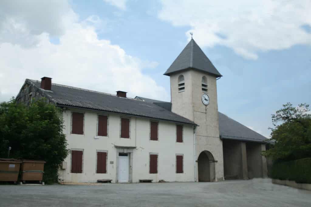 eglise saint pierre des vidals lacaune