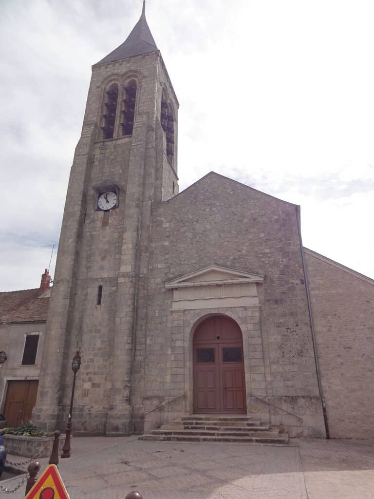 eglise saint pierre es liens mereville essonne