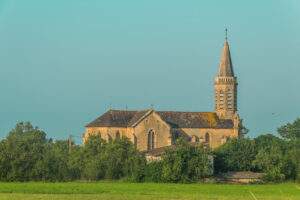 eglise saint pierre es liens montdragon tarn