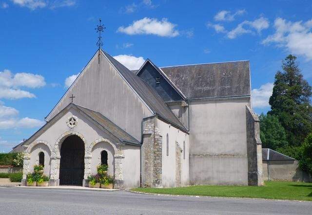 eglise saint pierre es liens quiers sur bezonde
