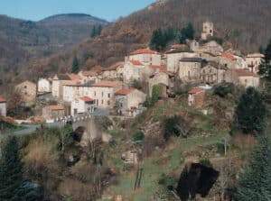 eglise saint pierre et saint paul ferrals les montagnes