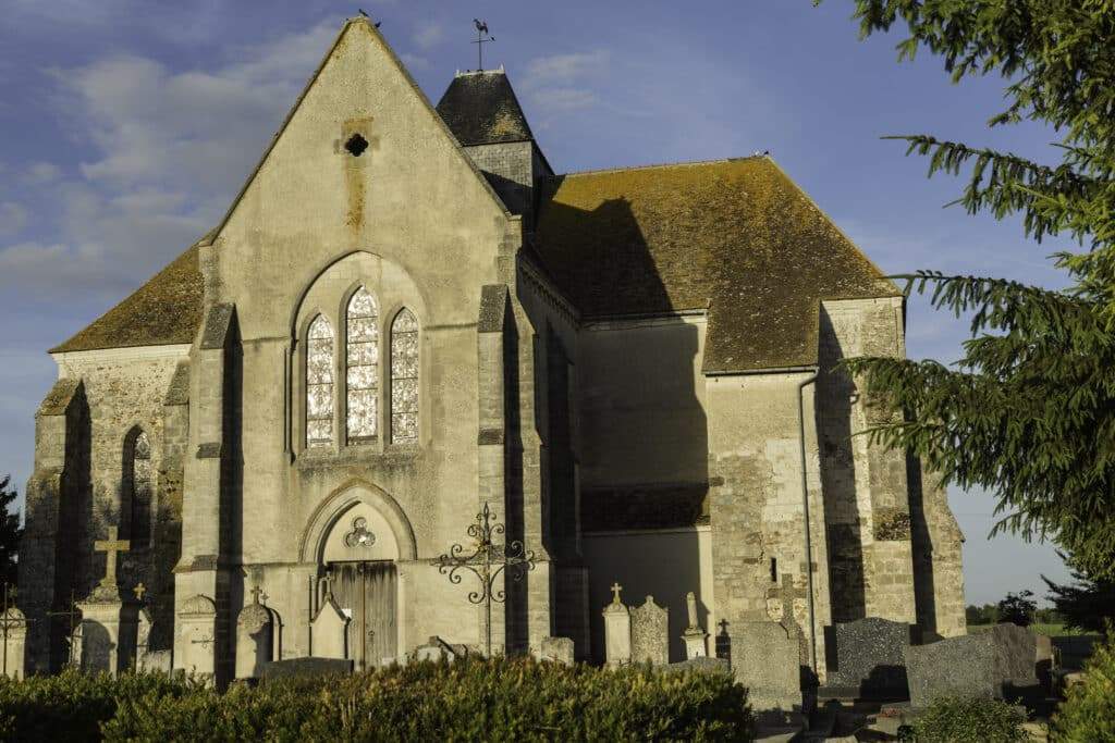 eglise saint pierre lasson