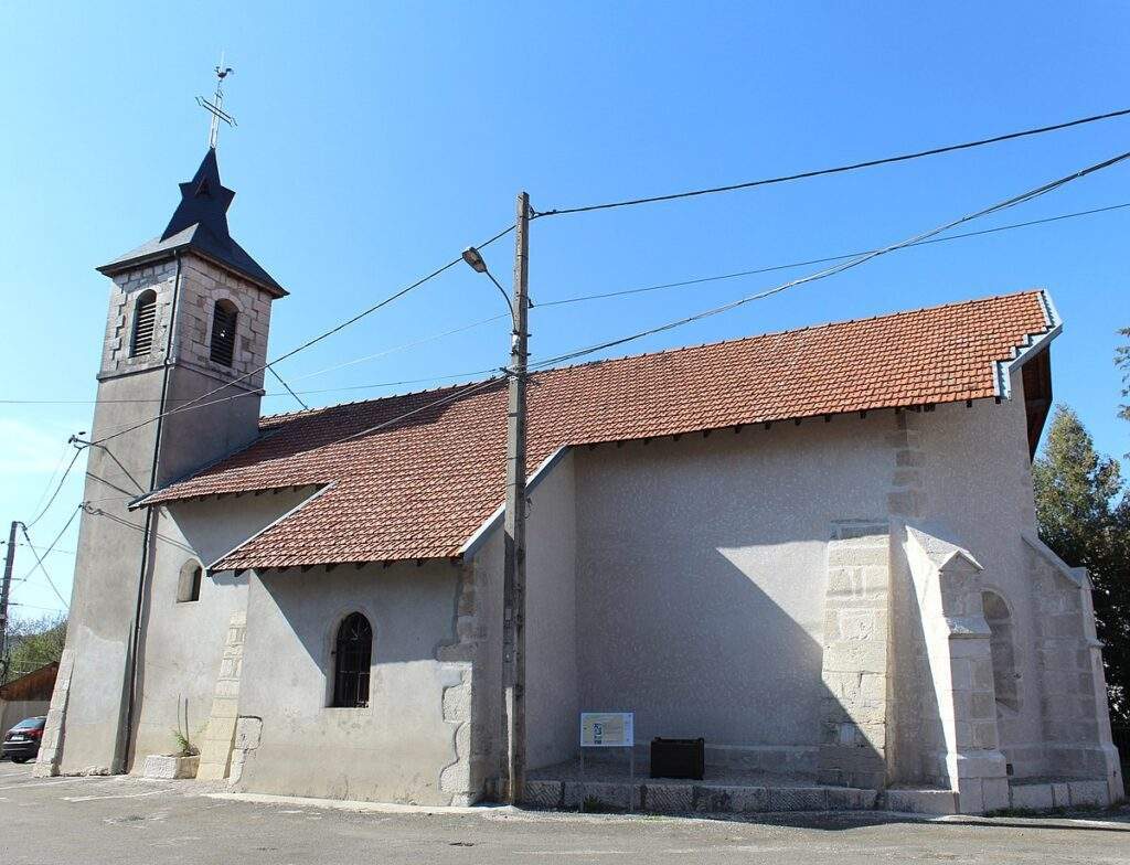 eglise saint pierre longes