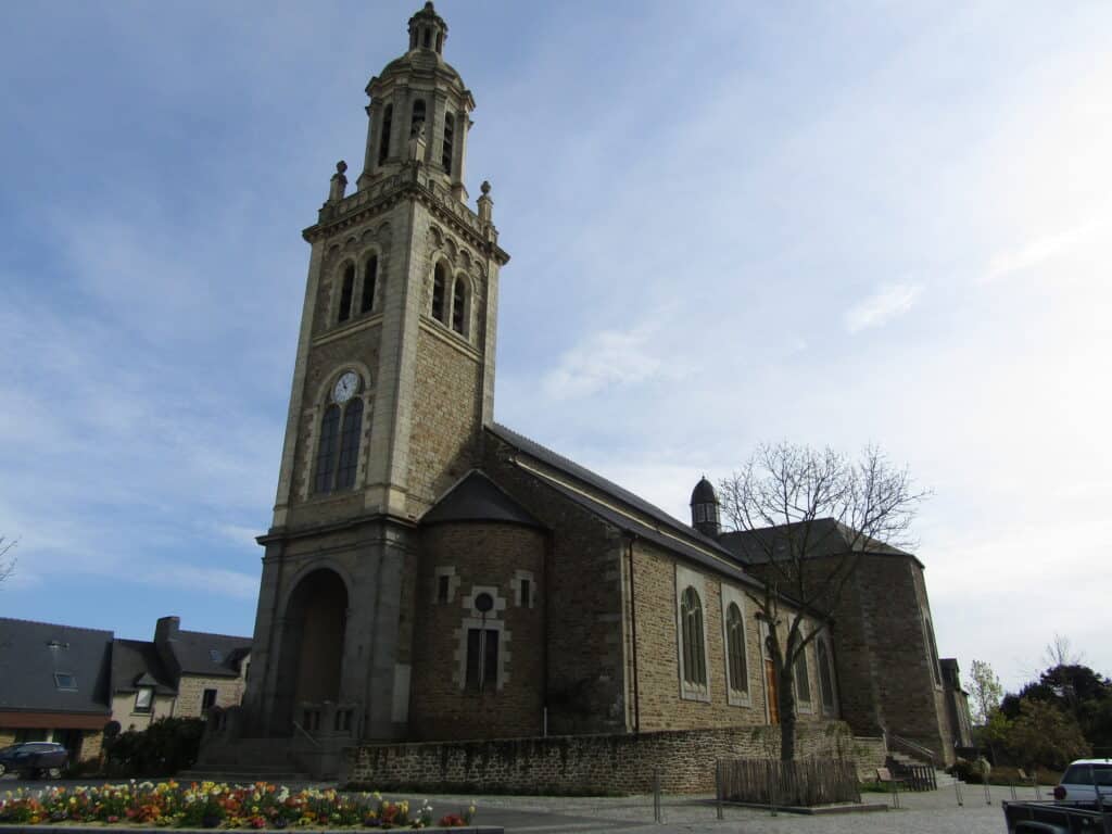 eglise saint pierre quessoy