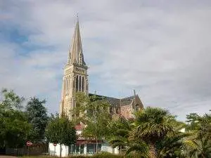 Église Saint Symphorien À Coueron (Couëron)