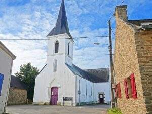 eglise saint vincent le hezo morbihan