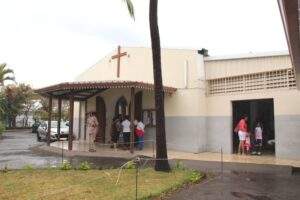Église Sainte-catherine Labouré (Rivière-des-galets) (La Possession)