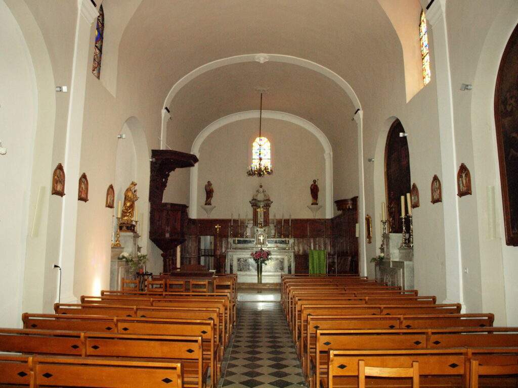 eglise sainte croix le tholonet