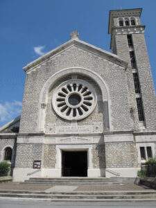 eglise sainte jeanne darc vaires sur marne