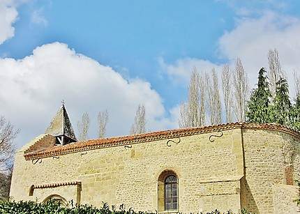 eglise sainte quitterie a aubous pyrenees atlantiques