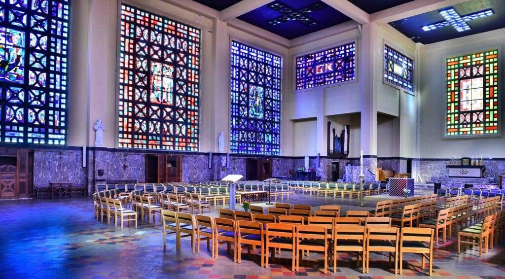 eglise sainte suzanne sainte suzanne 1