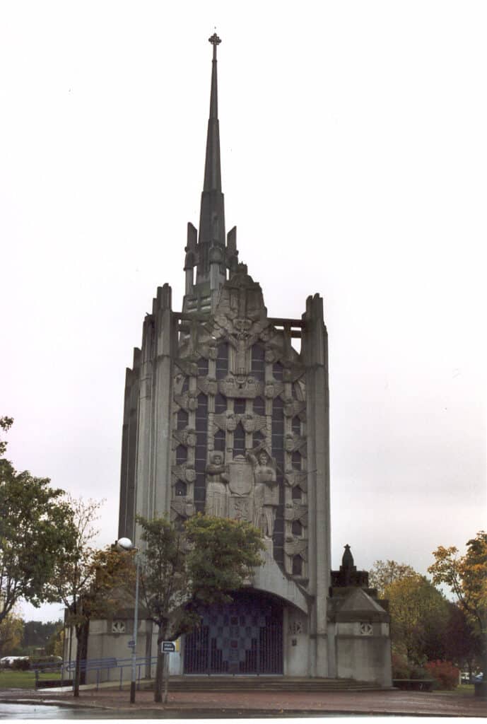 eglise sainte therese delisabethville aubergenville 1