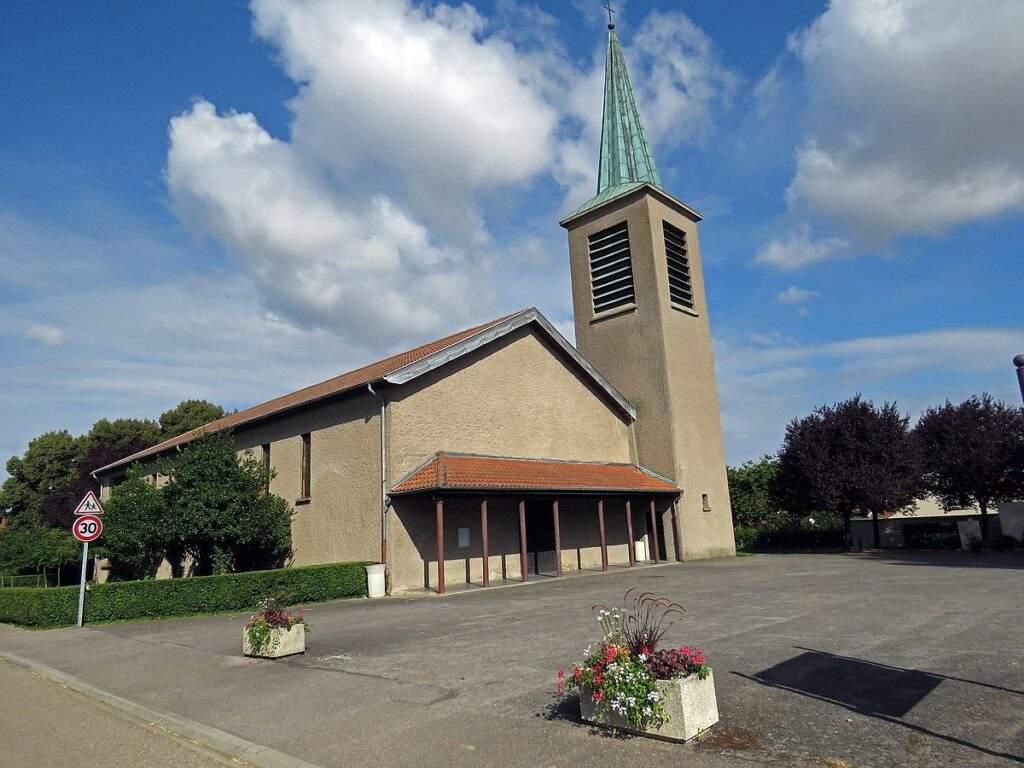 eglise saints come et damien louvigny