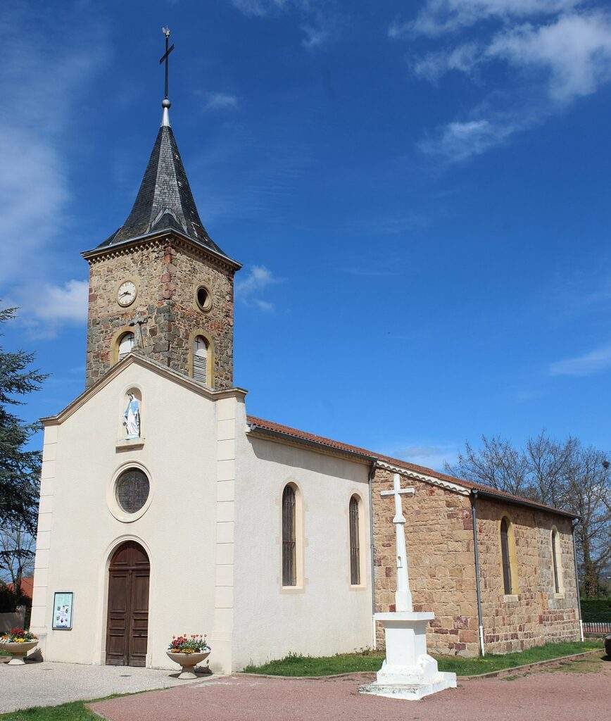 eglise saints philippe et jacques commelle vernay