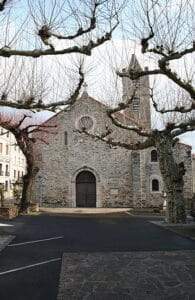 eglise saints pierre et paul riols