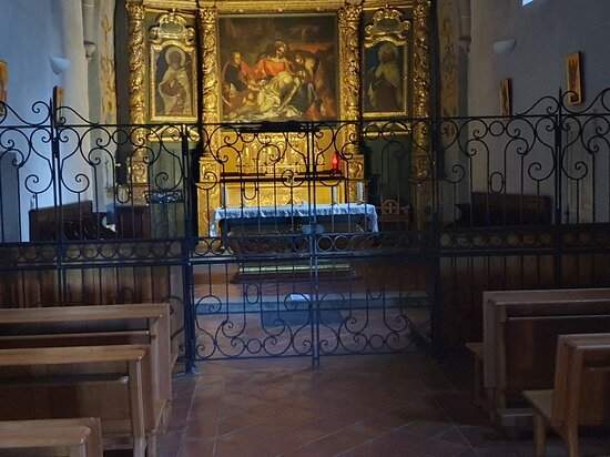 eglise sanctuaire notre dame de pitie roquebrune sur argens
